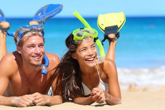 Rose Island Snorkel Tour! Four Hour Motorboat Tour to Rose Island Beach