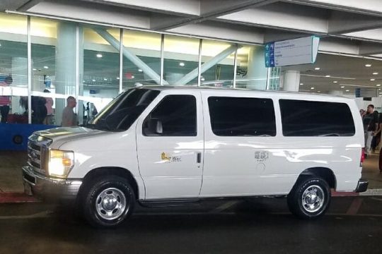 Private Transfer from NAS to Nassau Hotel or Cruise Port