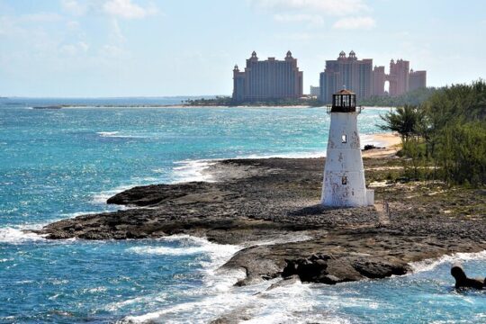 Half Day Private Guided Island Tour in Nassau Bahamas