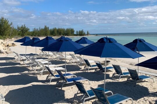 Junkanoo Village Beach Club Cruise Tour with Lunch