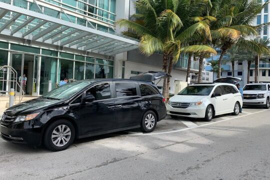 Private Transfer from FPO to Old Bahama Bay resort